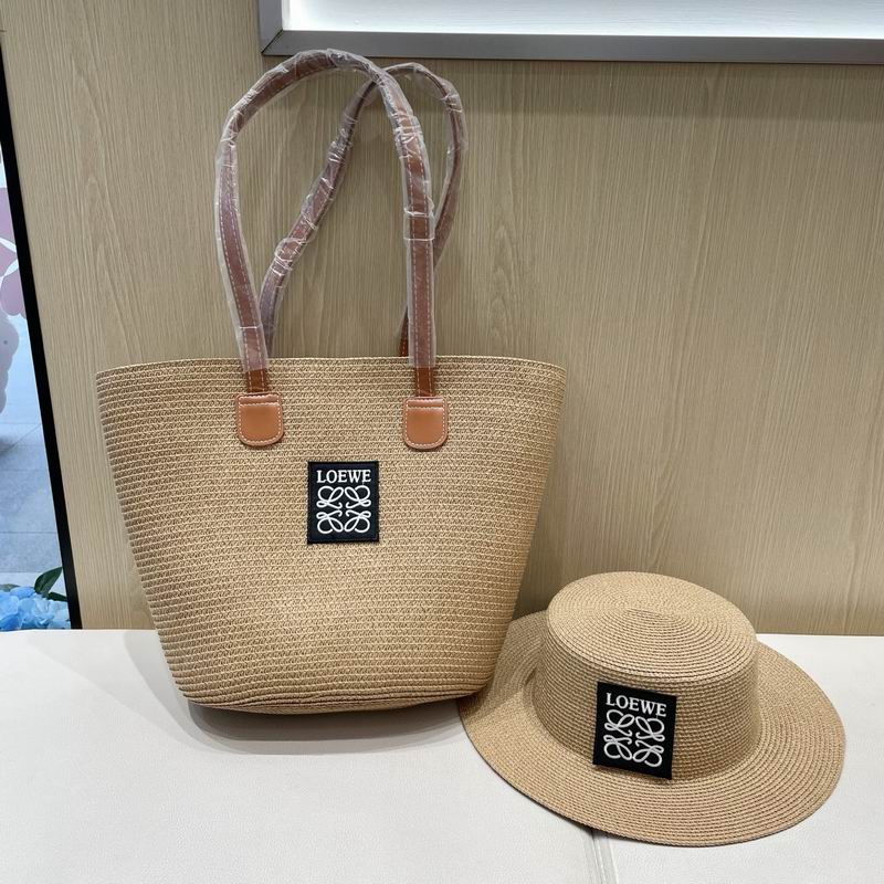 Loewe bag hat 071501